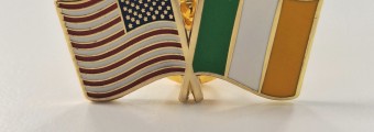 Image of a pin with the Irish and USA flags